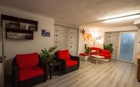 Oradea Central Hostel